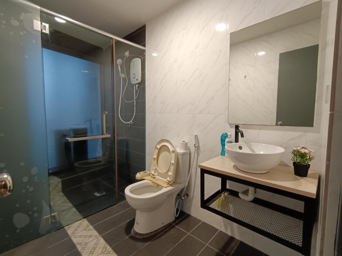 Loft Signature Executive Suite Empire City Petaling Jaya Exterior photo