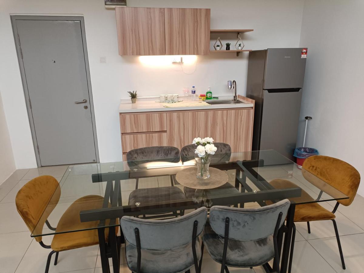 Loft Signature Executive Suite Empire City Petaling Jaya Exterior photo